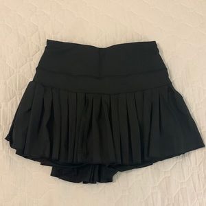 Black Goldhinge Skirt